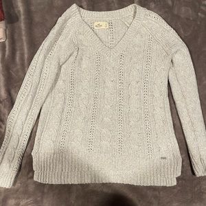 Hollister sweater